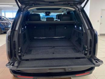 LAND ROVER RANGE ROVER 3.0 P460E Autobiography 4Dr Auto