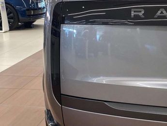 LAND ROVER RANGE ROVER 3.0 P460E Autobiography 4Dr Auto