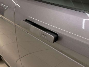 LAND ROVER RANGE ROVER EVOQUE 1.5 P270E Dynamic Se 5Dr Auto