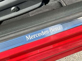 MERCEDES-BENZ E CLASS E220D Amg Line Premium 2Dr 9G-Tronic