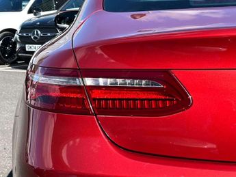 MERCEDES-BENZ E CLASS E220D Amg Line Premium 2Dr 9G-Tronic