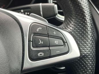 MERCEDES-BENZ GLC Glc 250D 4Matic Amg Line Premium 5Dr 9G-Tronic