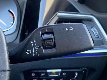 BMW 3 SERIES 2.0 318D Se Saloon 4Dr Diesel Auto Euro 6 (S/S) (150 Ps)