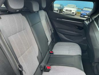 RENAULT MEGANE E-TECH Ev60 160Kw Iconic 60Kwh Optimum Charge 5Dr Auto