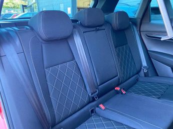SKODA KAROQ 1.5 Tsi Act Sportline Edition Suv 5Dr Petrol Dsg Euro 6 (S/S) (1