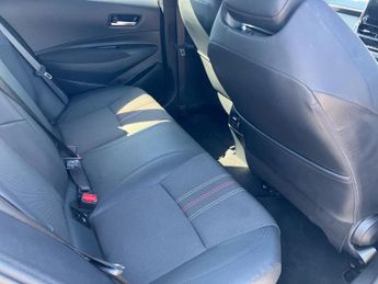 TOYOTA COROLLA 2.0 Vvt-H Gpf Gr Sport Touring Sports 5Dr Petrol Hybrid Cvt Euro