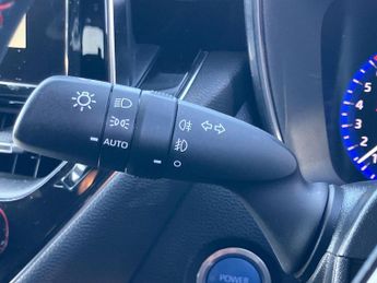 TOYOTA COROLLA 2.0 Vvt-H Gpf Gr Sport Touring Sports 5Dr Petrol Hybrid Cvt Euro