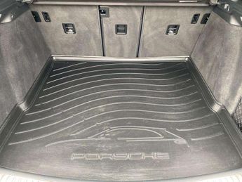 PORSCHE MACAN Gts 5Dr Pdk