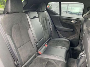 VOLVO XC40 1.5 T5 Recharge Phev R Design Pro 5Dr Auto
