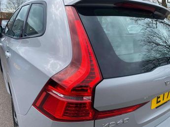 VOLVO XC60 2.0 B4P Plus Dark 5Dr Geartronic