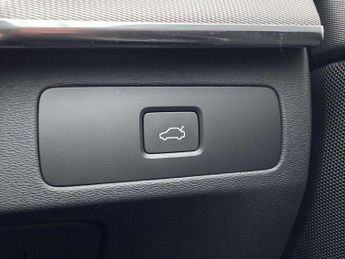 VOLVO XC90 2.0 B5D [235] Plus Dark 5Dr Awd Geartronic