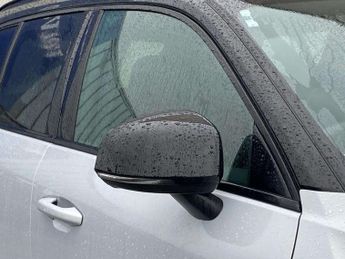 VOLVO XC40 2.0 B4P R Design Pro 5Dr Auto [7 Speed]