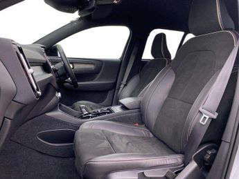 VOLVO XC40 2.0 B4P R Design Pro 5Dr Auto [7 Speed]