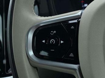 VOLVO V60 2.0 B5P Inscription 5Dr Auto