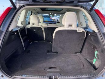 VOLVO XC90 2.0 B5D [235] Plus Dark 5Dr Awd Geartronic