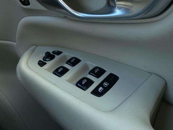 VOLVO XC90 2.0 B5D [235] Plus Dark 5Dr Awd Geartronic