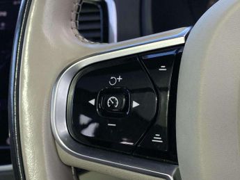 VOLVO XC90 2.0 B5D [235] Plus Dark 5Dr Awd Geartronic