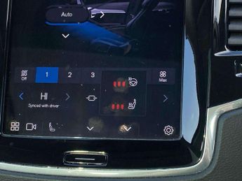 VOLVO XC90 2.0 B5D [235] Plus Dark 5Dr Awd Geartronic