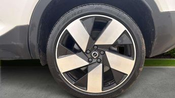 VOLVO XC40 170Kw Recharge Ultimate 69Kwh 5Dr Auto