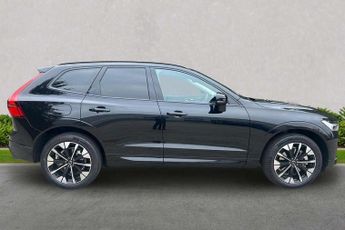 VOLVO XC60 2.0 B5P Plus Pro Dark 5Dr Awd Geartronic