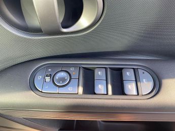 HYUNDAI IONIQ 5 63Kwh Advance Hatchback 5Dr Electric Auto (170 Ps)