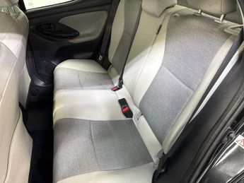 TOYOTA YARIS 1.5 Vvt-H Excel Hatchback 5Dr Petrol Hybrid E-Cvt Euro 6 (S/S) (
