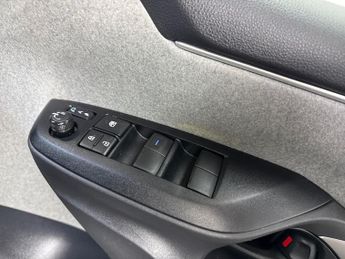 TOYOTA YARIS 1.5 Vvt-H Excel Hatchback 5Dr Petrol Hybrid E-Cvt Euro 6 (S/S) (