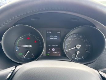 TOYOTA C-HR 1.8 Hybrid Excel 5Dr Cvt