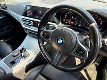 BMW 3 SERIES 2.0 320I M Sport Saloon 4Dr Petrol Auto Euro 6 (S/S) (184 Ps)