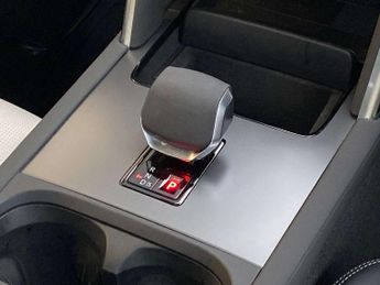 LAND ROVER DISCOVERY SPORT 2.0 D200 Dynamic Se 5Dr Auto [5 Seat]