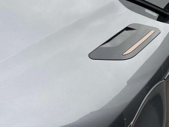 LAND ROVER RANGE ROVER EVOQUE 2.0 D200 Dynamic Se 5Dr Auto