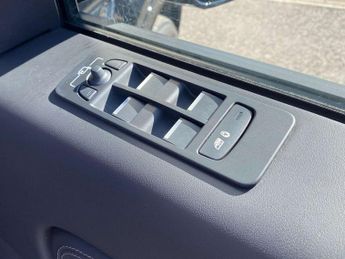 LAND ROVER DISCOVERY SPORT 2.0 D200 Dynamic Hse 5Dr Auto [7 Seat]