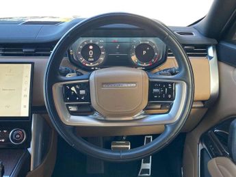 LAND ROVER RANGE ROVER 3.0 P400 Se 4Dr Auto