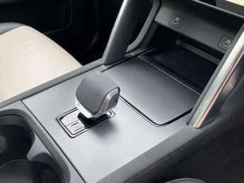 LAND ROVER DISCOVERY SPORT 2.0 D200 Dynamic Se 5Dr Auto [5 Seat]