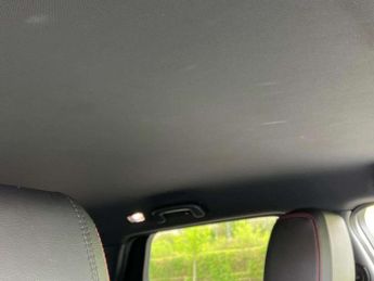 LAND ROVER DISCOVERY SPORT 2.0 D180 R-Dynamic Se 5Dr Auto