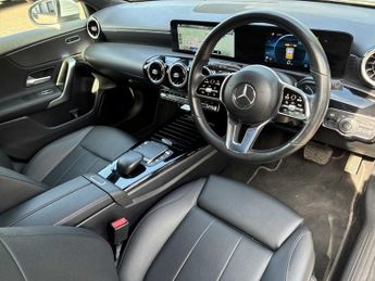 MERCEDES-BENZ A CLASS A180 Sport Executive 5Dr Auto