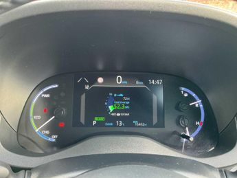 TOYOTA YARIS CROSS 1.5 Hybrid Design 5Dr Cvt