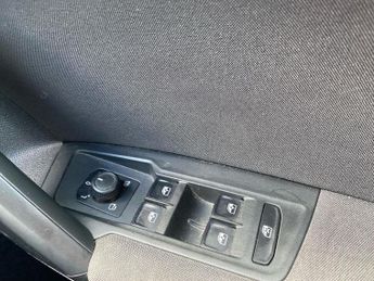 VOLKSWAGEN TIGUAN 2.0 Tdi Se Navigation Suv 5Dr Diesel Dsg Euro 6 (S/S) (150 Ps)