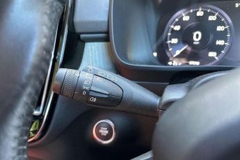 VOLVO XC40 2.0 D4 [190] Inscription Pro 5Dr Awd Geartronic