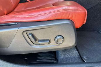VOLVO XC40 2.0 D4 [190] Inscription Pro 5Dr Awd Geartronic