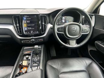 VOLVO XC60 2.0 B5P [250] Momentum 5Dr Geartronic