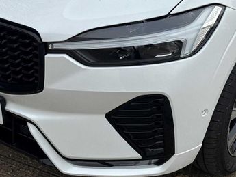 VOLVO XC60 2.0 B4D Plus Dark 5Dr Awd Geartronic