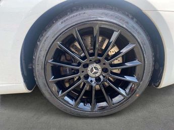 MERCEDES-BENZ SLC Slc 180 Amg Line 2Dr 9G-Tronic