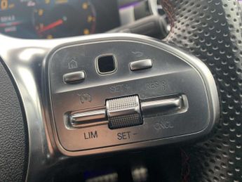 MERCEDES-BENZ CLA Cla 200 Amg Line Executive 4Dr Tip Auto