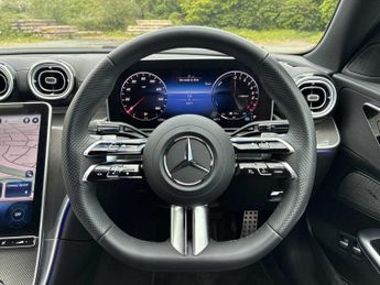 MERCEDES-BENZ C CLASS C300E Amg Line 4Dr 9G-Tronic