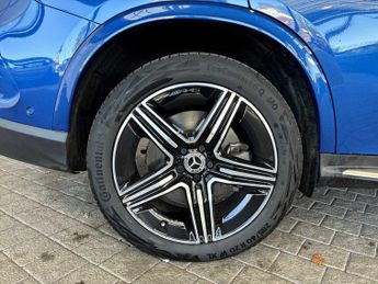 MERCEDES-BENZ GLC Glc 300E 4Matic Amg Line Prem [Pan] 5Dr 9G-Tronic