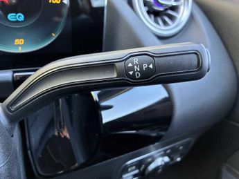 MERCEDES-BENZ EQA Eqa 250 140Kw Amg Line 66.5Kwh 5Dr Auto