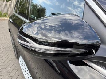 MERCEDES-BENZ EQC Eqc 400 300Kw Amg Line Premium 80Kwh 5Dr Auto