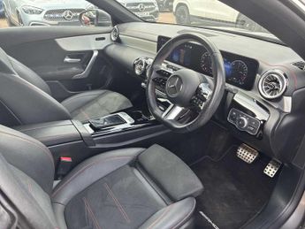 MERCEDES-BENZ CLA Cla 250E Amg Line Premium 5Dr Tip Auto