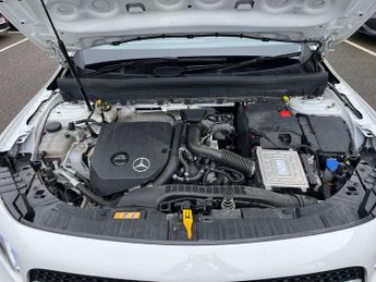 MERCEDES-BENZ GLB Glb 200 Amg Line Premium 5Dr 7G-Tronic